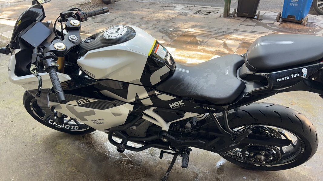 春风 250SR