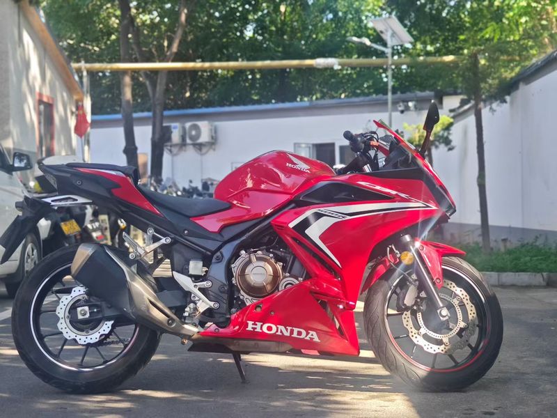 本田DREAMWING CBR500R