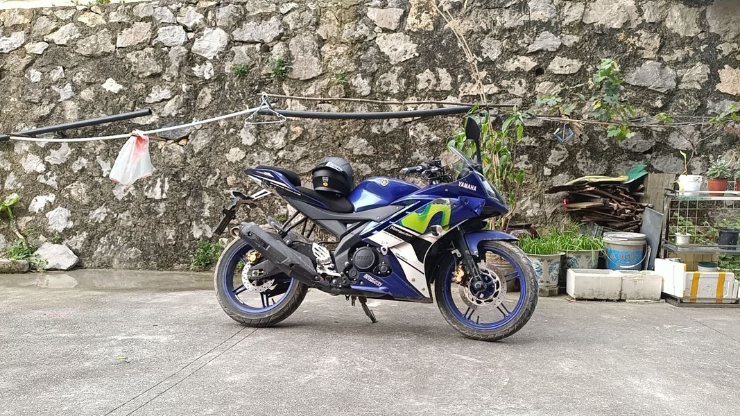 雅马哈 YZF-R15 V3.0 Movistar Moto GP L.E.