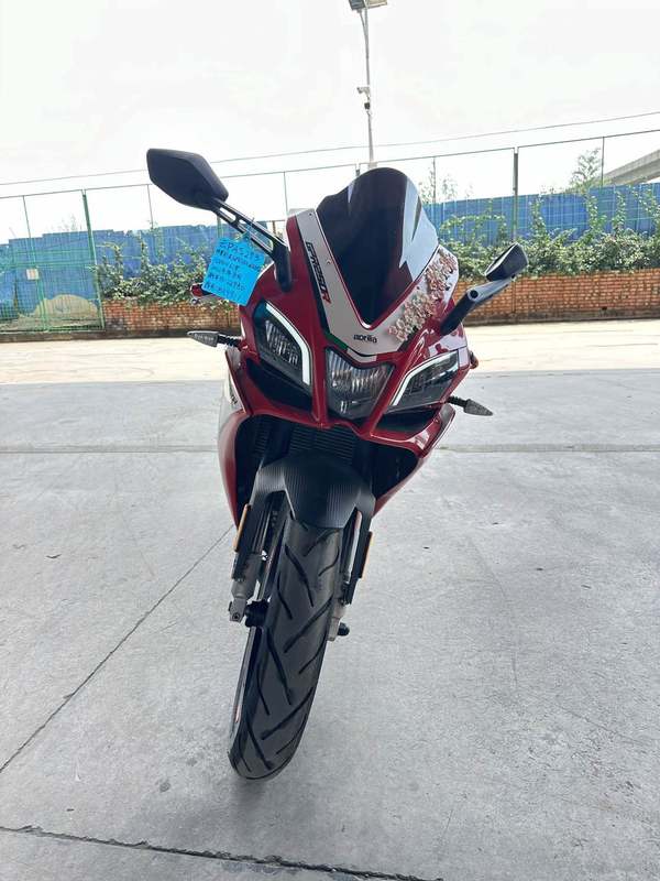 宗申阿普利亚 GPR250R