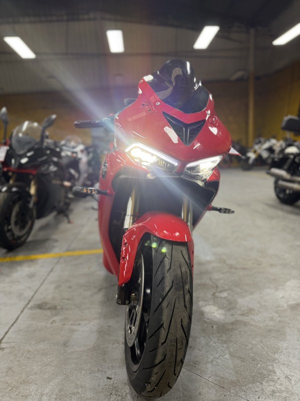 QJMOTOR 赛600