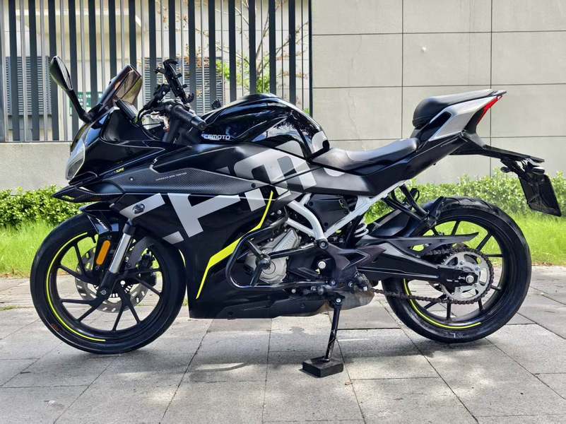 春风 250SR