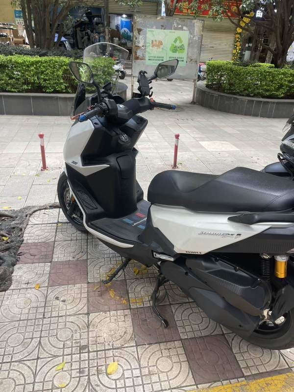 SYM三阳 JoymaxF 300
