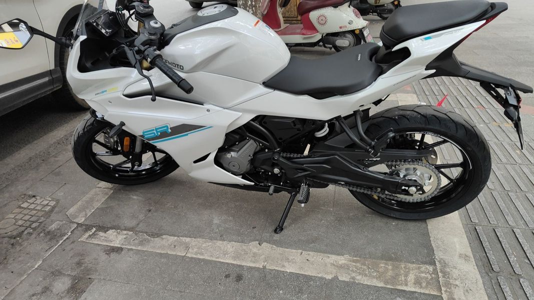 春风 250SR