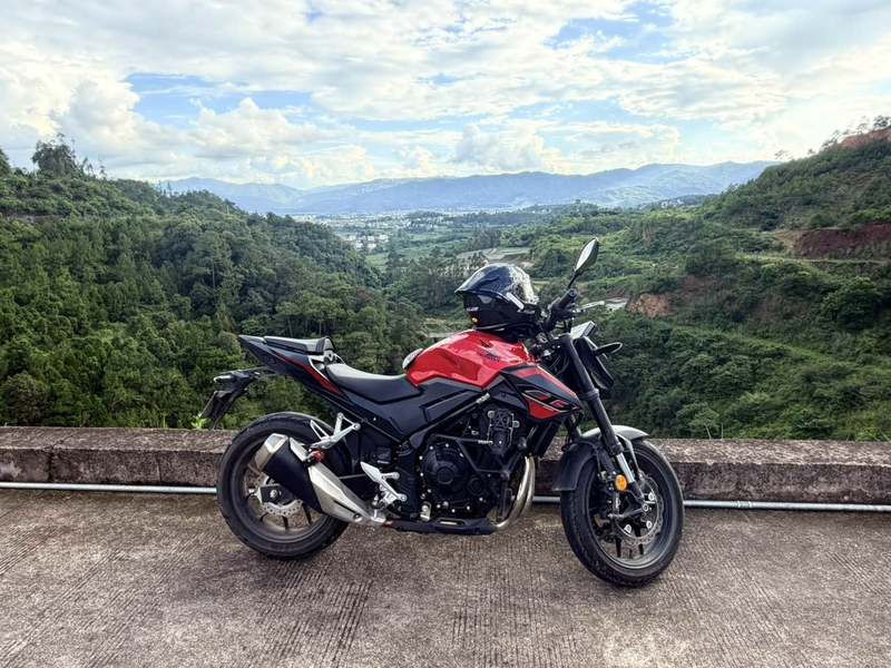 本田WING CB400F