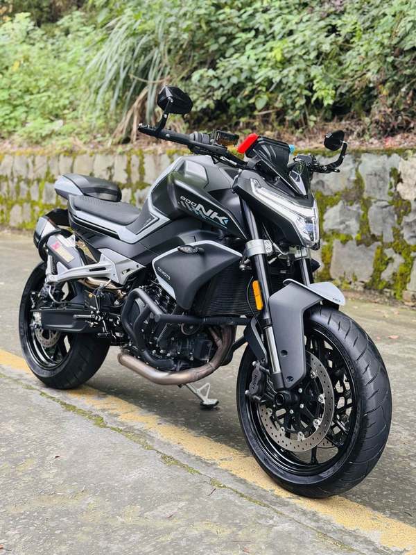 春风 800NK