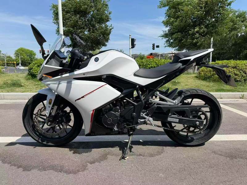 凯越 250RR 刺鸟