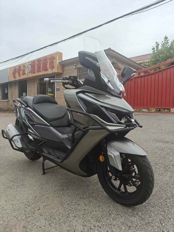 三阳 巡弋 Cruisym400