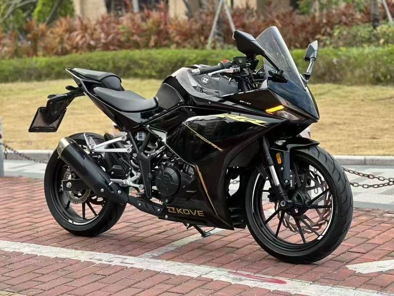 凯越 250RR 刺鸟