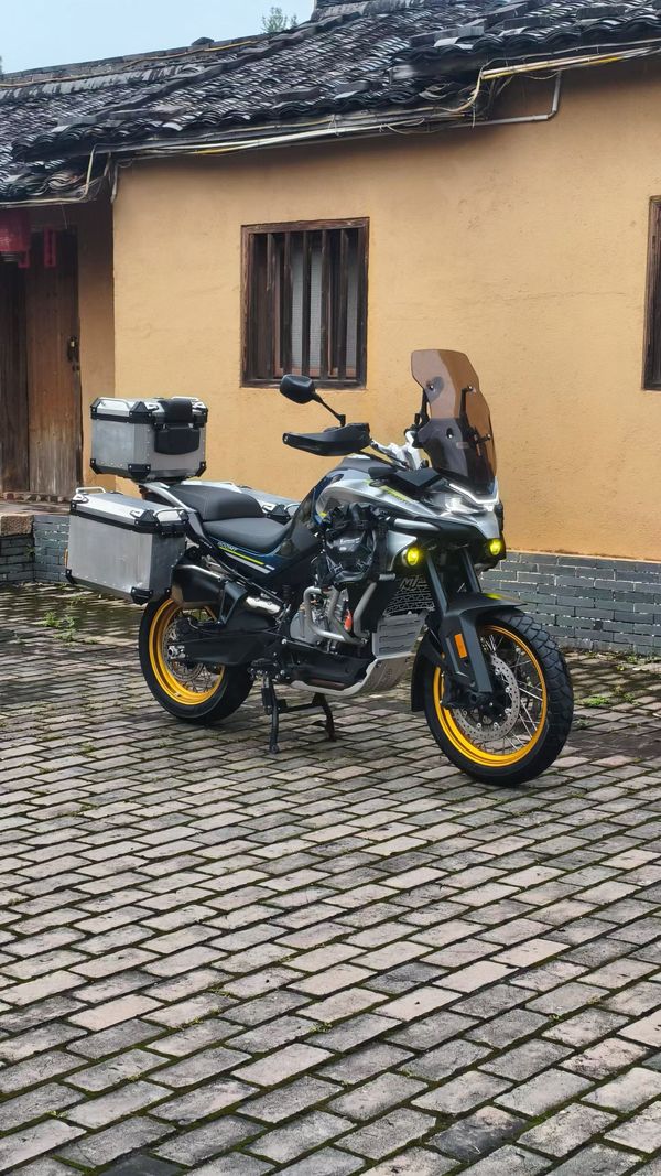 春风 800MT