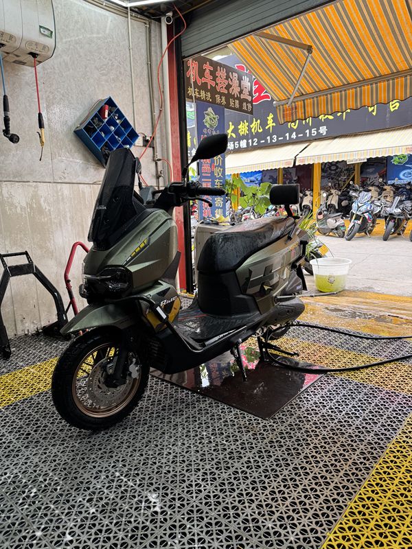 五羊本田 HooRide