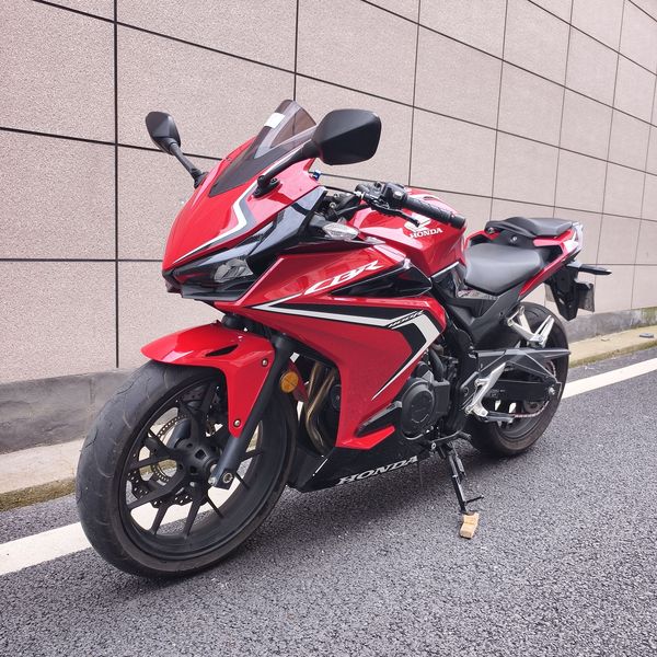 本田WING CBR400R