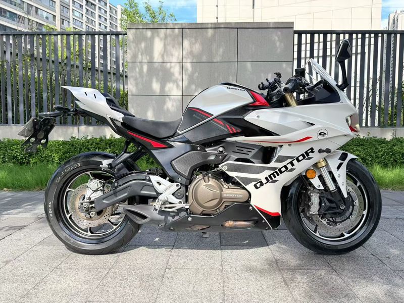 QJMOTOR 赛550