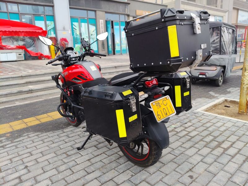 豪爵 DL150