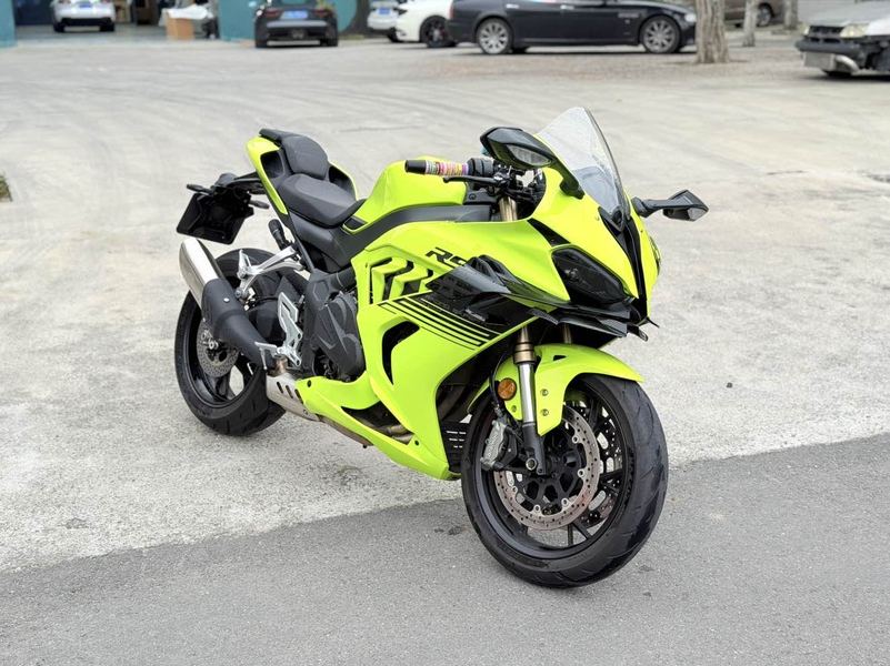 QJMOTOR 赛600