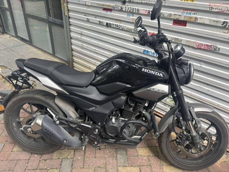 新大洲本田 CB190TR