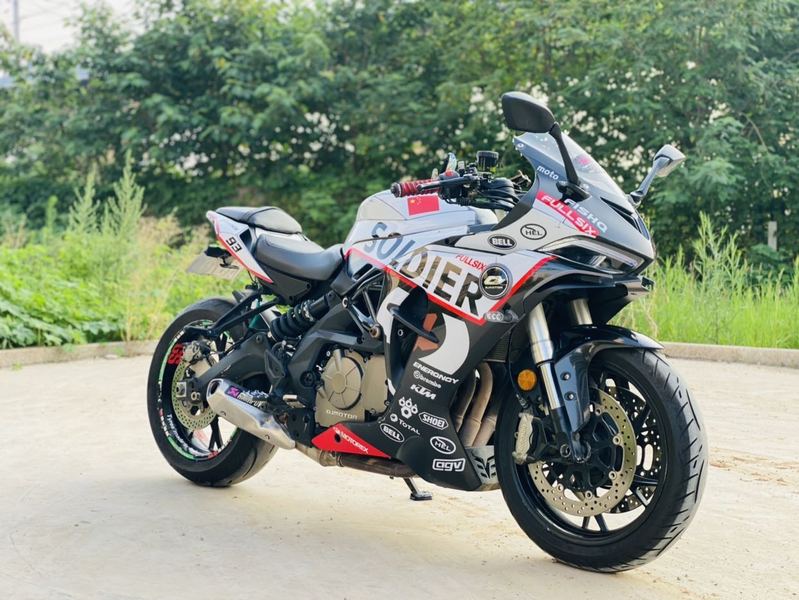 QJMOTOR 赛600