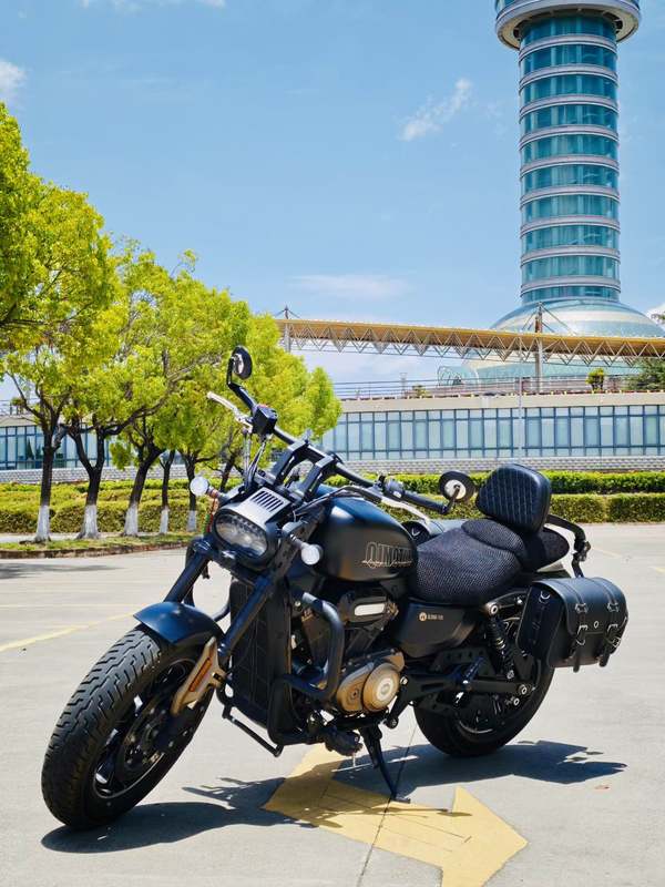 QJMOTOR 闪350