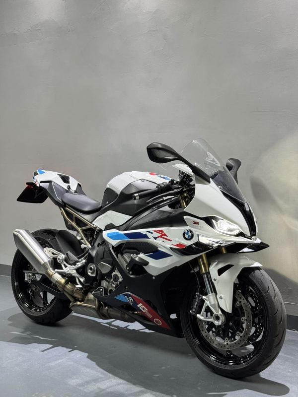 宝马 S 1000 RR