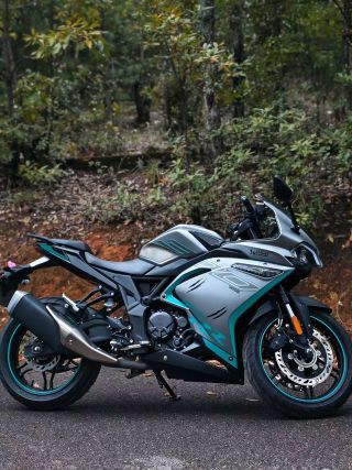 无极 300RR