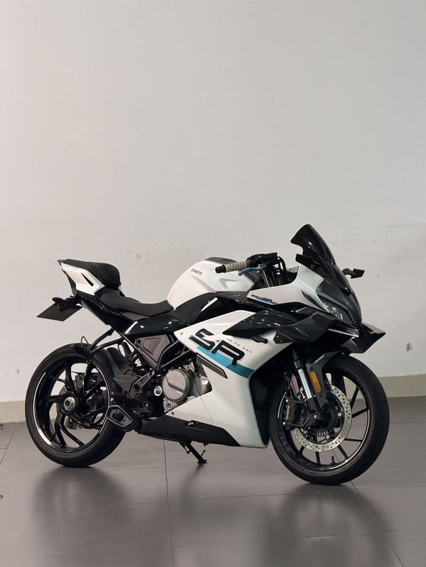 春风 250SR
