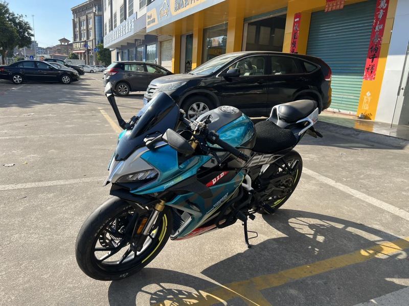 春风 250SR