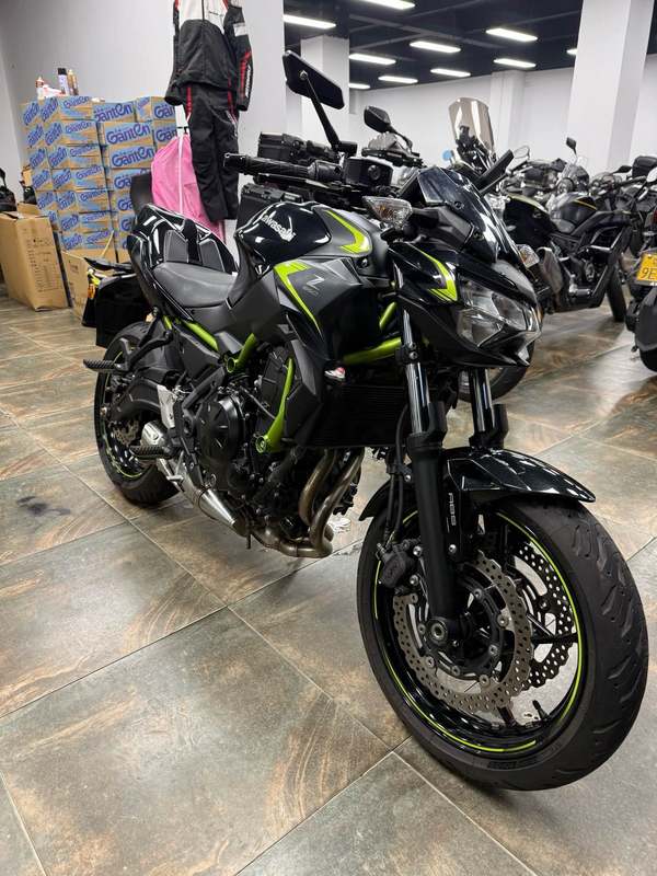 川崎 Z650