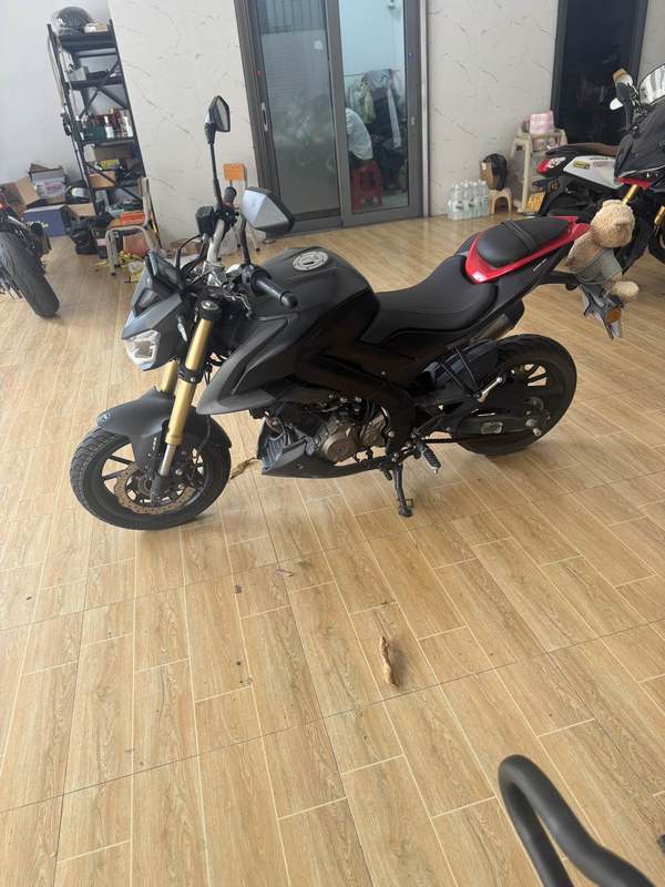 QJMOTOR 追150