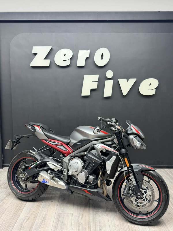 凯旋 Street Triple 765