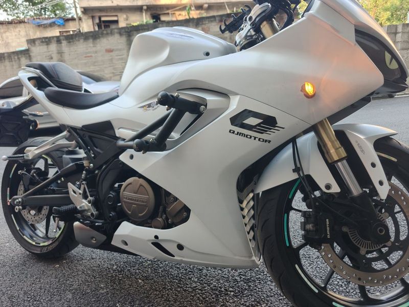 QJMOTOR 赛250