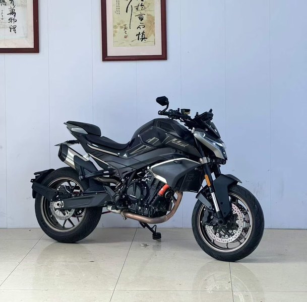 春风 800NK