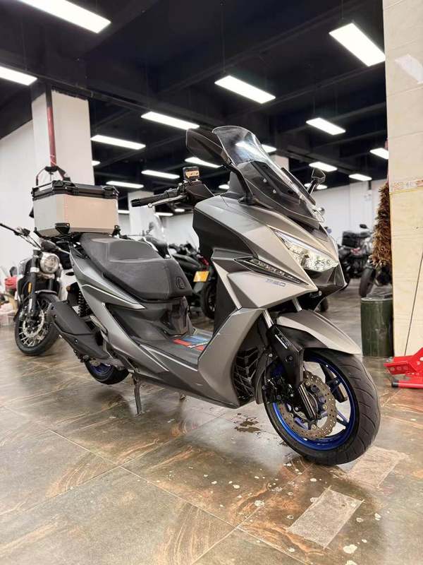 光阳 赛艇 ST250