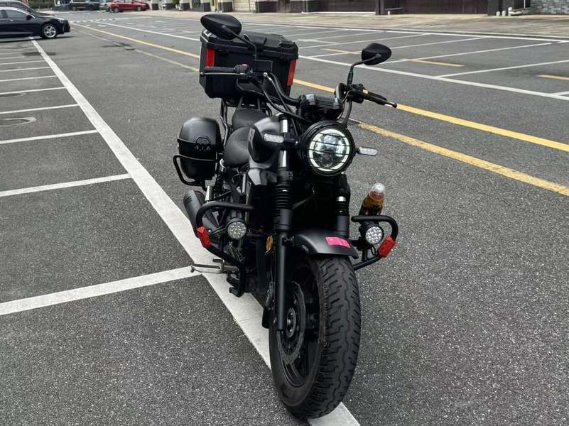 豪爵 TR300