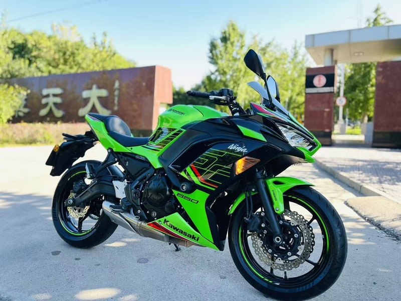 川崎 Ninja 650 