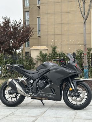 本田WING CBR400R