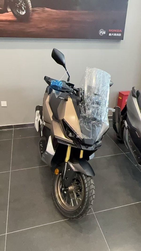 新大洲本田 NS150XC