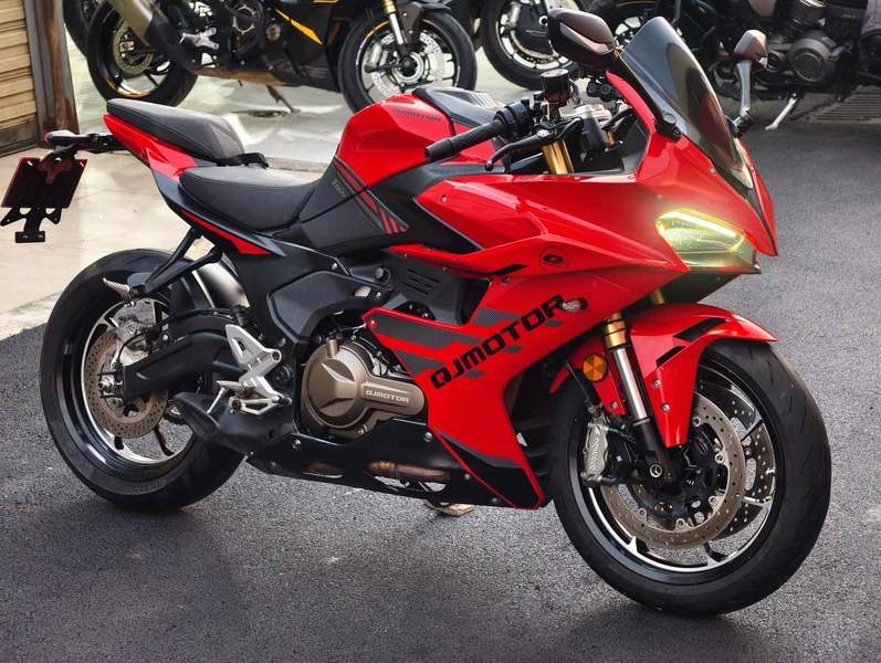 QJMOTOR 赛550