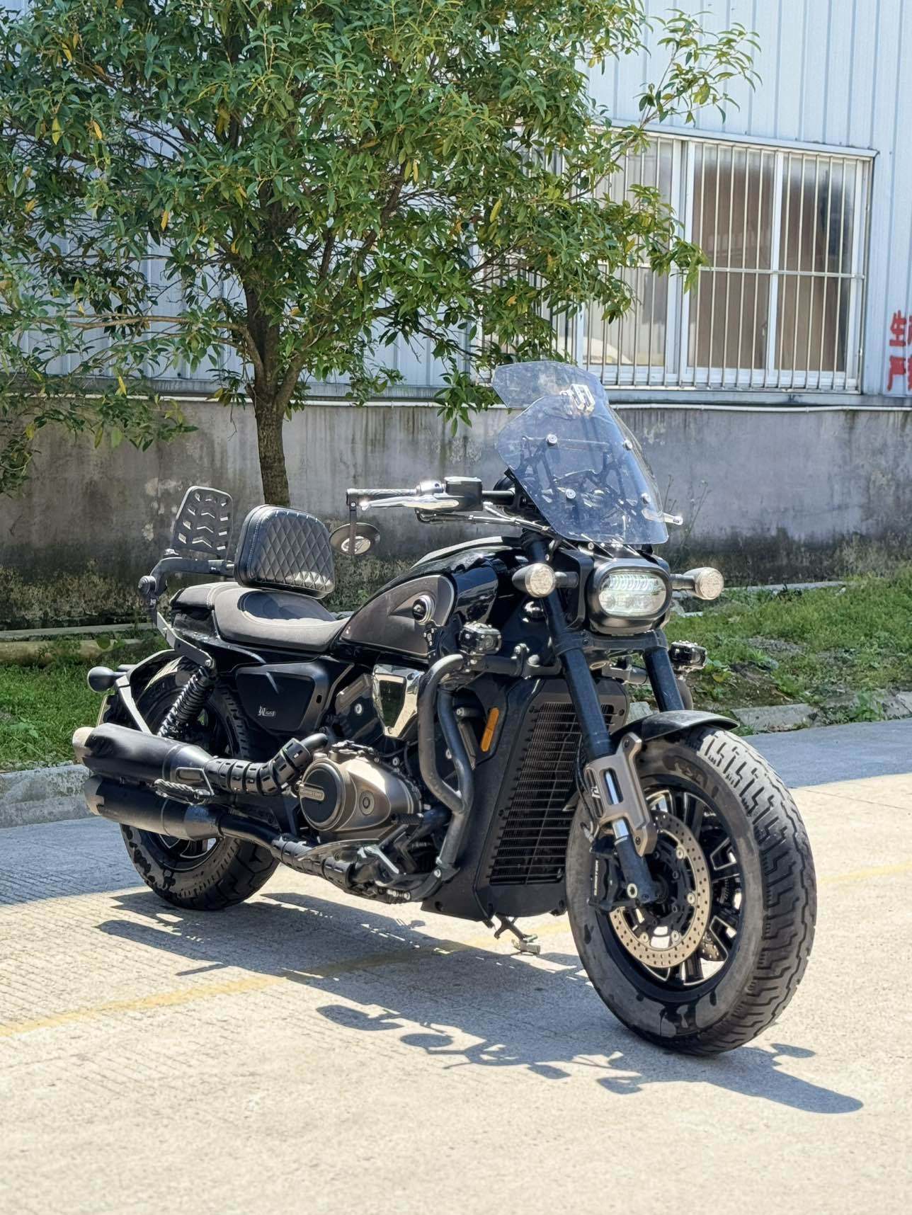 QJMOTOR 闪600
