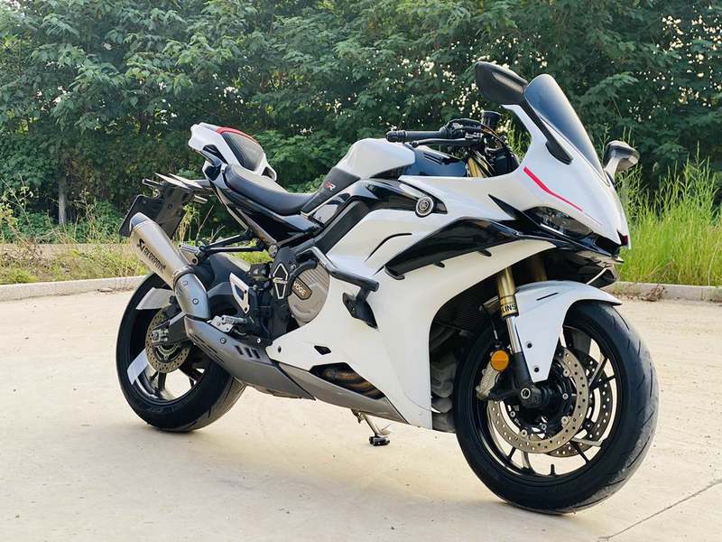 无极 RR660