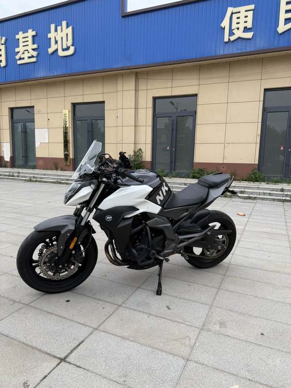 春风 400NK