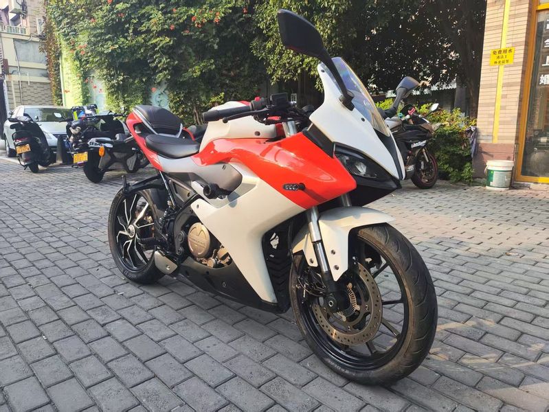 QJMOTOR 赛250