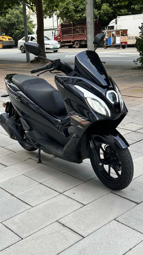 豪爵 UFR150