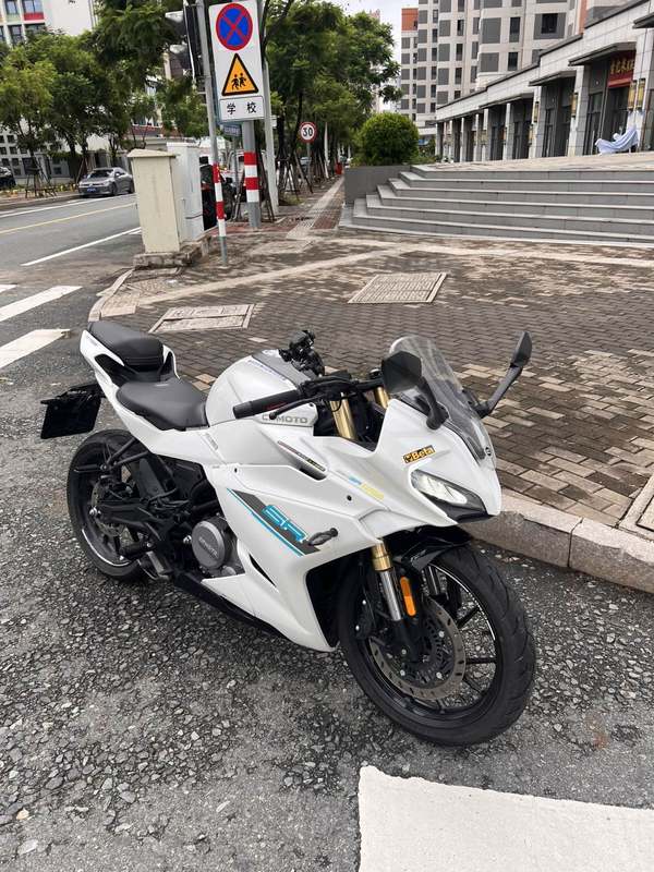 春风 250SR