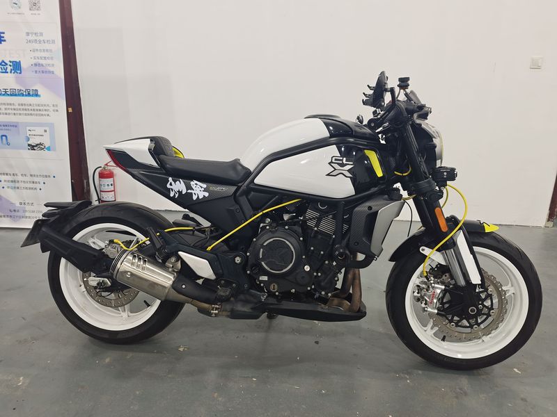 春风 700CL-X
