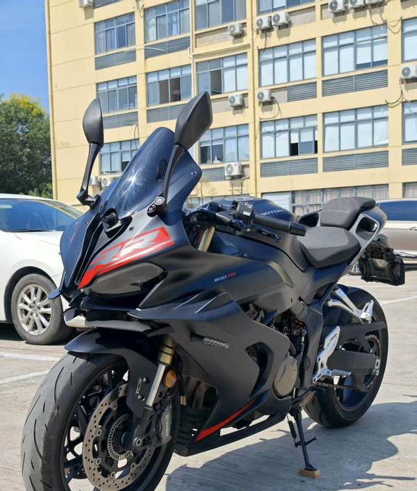 QJMOTOR 赛600