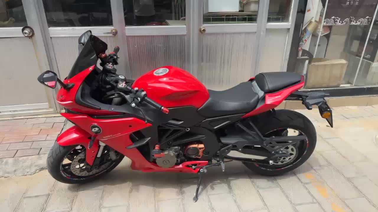 QJMOTOR 赛600