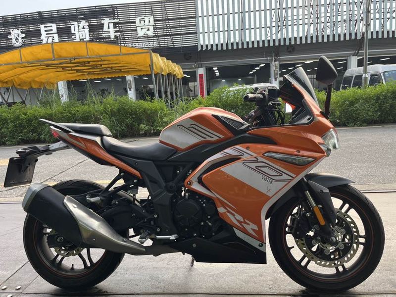 无极 300RR