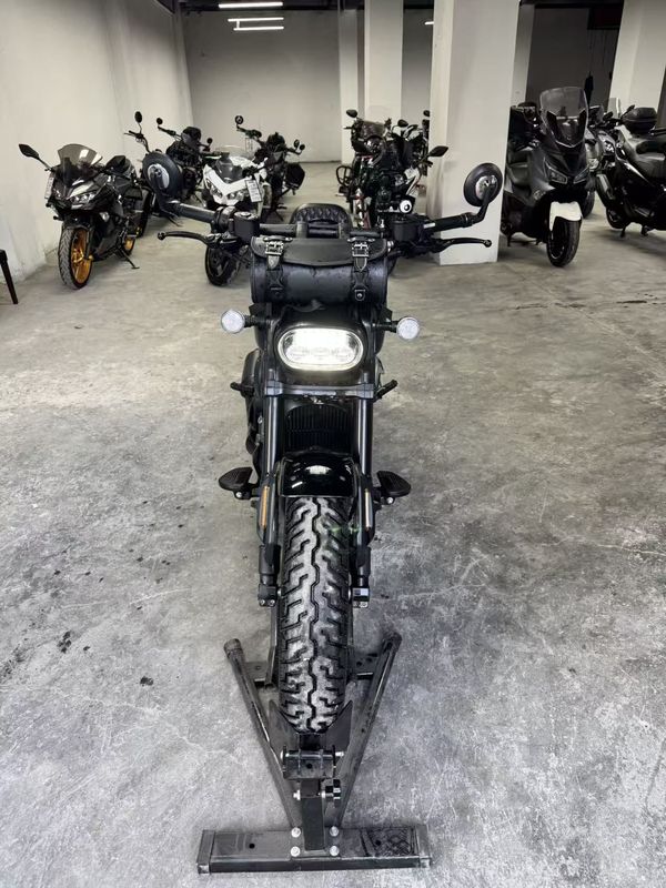 QJMOTOR 闪250