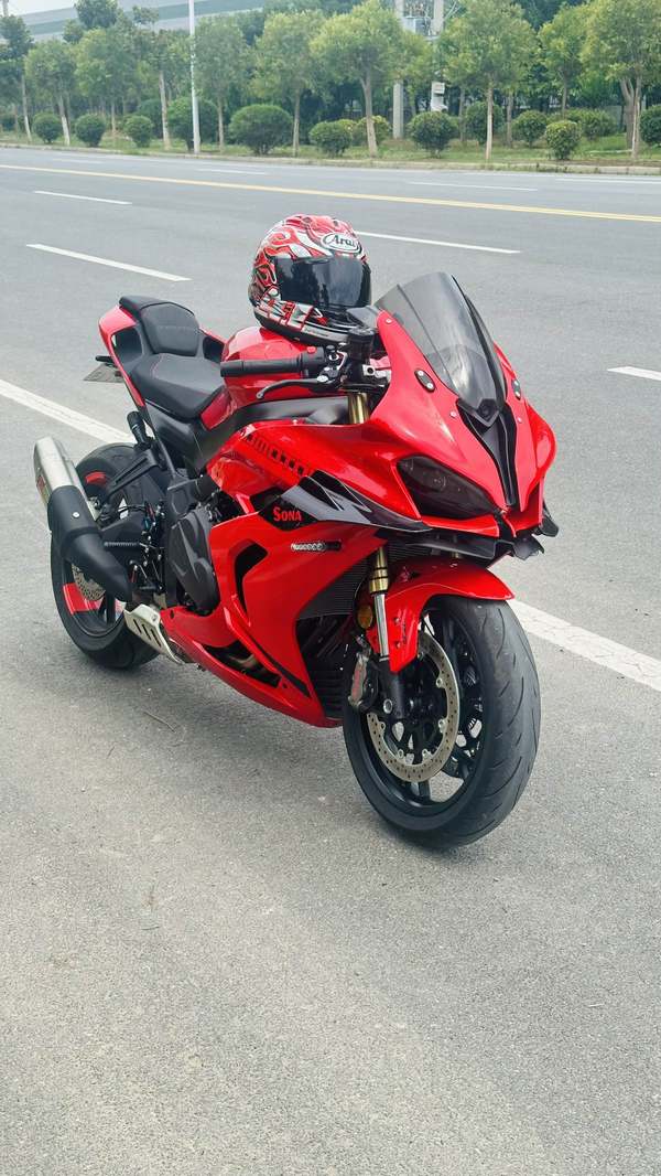 QJMOTOR 赛600