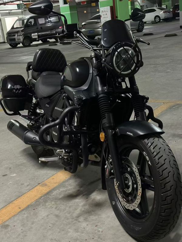 豪爵 TR300